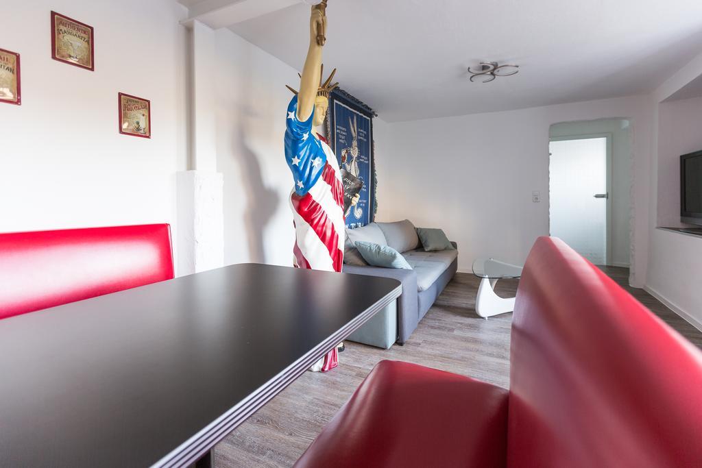 Felsenhaeuschen Apartment Моншау Екстериор снимка